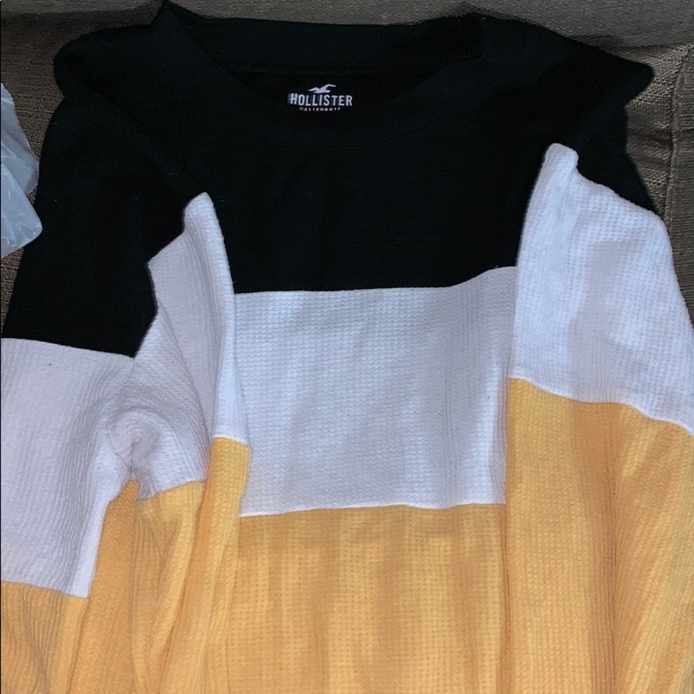 Hollister sweater crop top